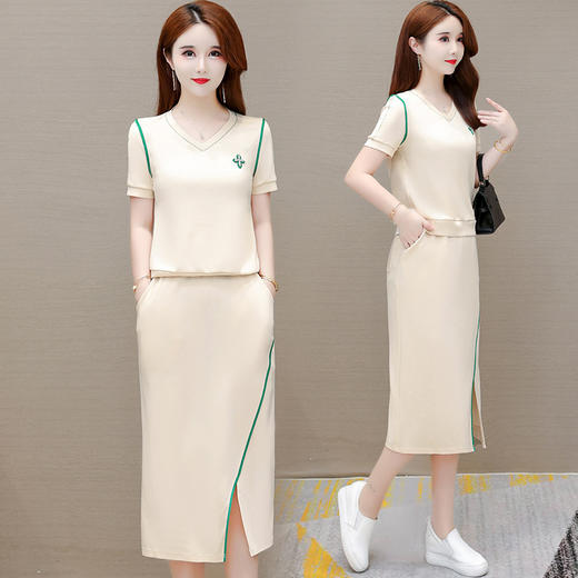 WE-HSY-X22A079 小香风两件套装连衣裙女2022夏新款修身气质时尚短袖T恤半身裙子 商品图1