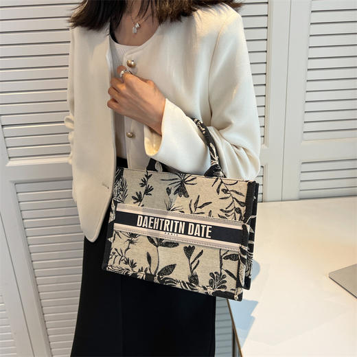 时尚帆布大容量包包，2022新款质感洋气单肩包布袋托特包 QY7121*88*98 商品图3