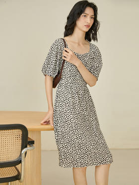 HeyDress法式复古方领碎花连衣裙女夏季高腰泡泡袖优雅气质裙子