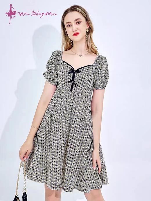 五丁目一字领韩版高腰连衣裙 商品图0