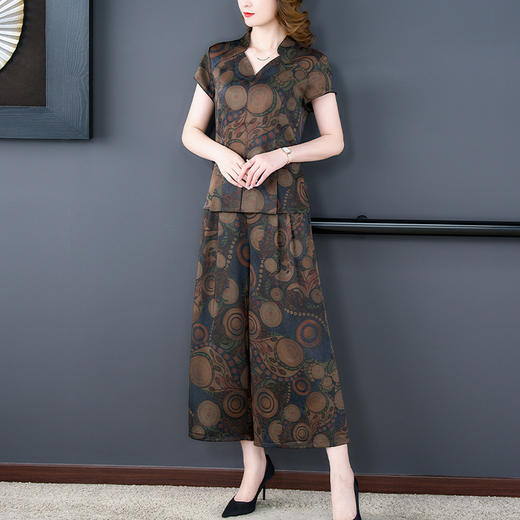 AHMaswy8043 夏装套装短袖T恤2022新款中老年女洋气时尚大码女上衣两件套 商品图4