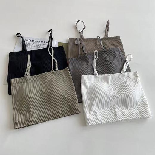 【一字平口的设计，欧美高ji感】黛唯梵固定吊带背心女、时尚气质、夏季新款、小众设计、纯色简约、百搭内搭上衣热卖 商品图5