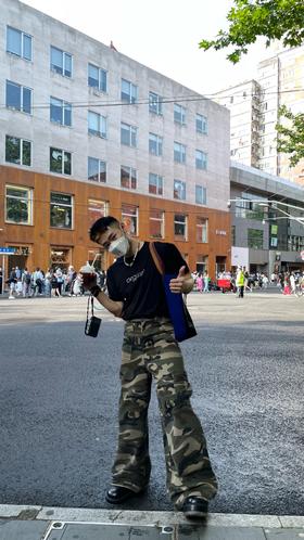 投稿入围选手 | @ 查理·布朗👑