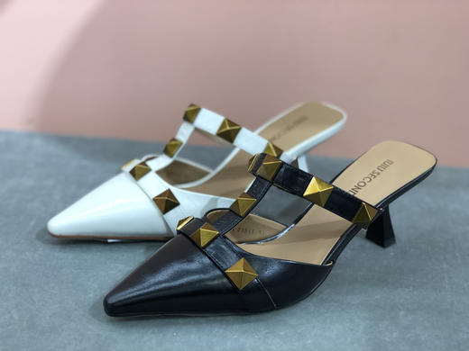 IUIU SECOND夏季铆钉柔软羊皮穆勒拖尖头高跟拖鞋U21AH14811 商品图0