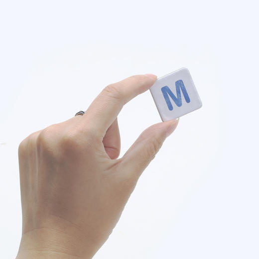 磁贴游戏盒 天天拼单词 商品图3