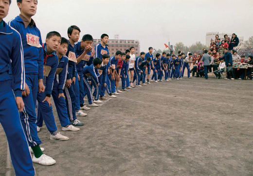 昨天的中国 行走拍摄中国三十年作品+昨天的青春 八十年代中学生 商品图14