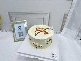 小苍菊复古裱花蛋糕