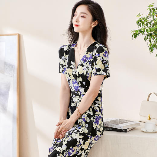 米思阳2024夏季新款知性优雅V领荷叶边裙时尚印花短袖连衣裙2081 商品图1