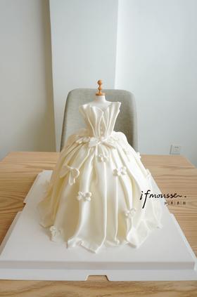 「翻糖」翻糖婚纱奶油定制蛋糕