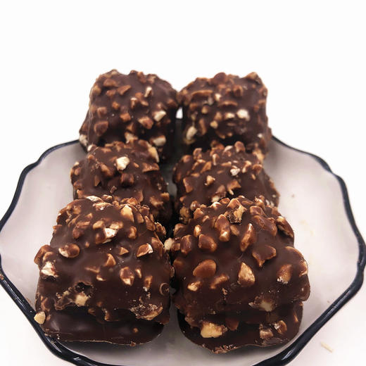 【中欧班列精选】斯拉夫奶罐花生碎夹心牛奶糖果500g俄罗斯进口巧克力喜糖零食年货 商品图5