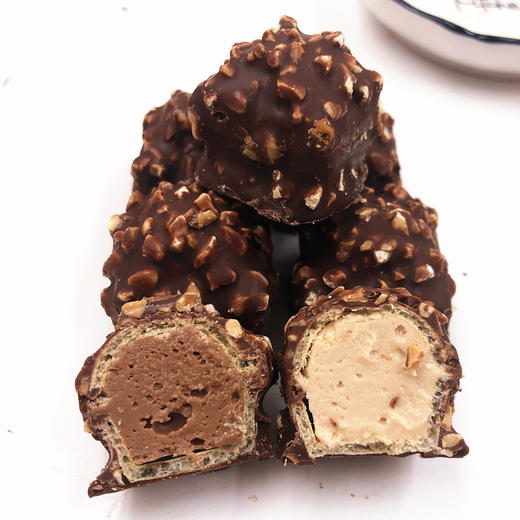 【中欧班列精选】斯拉夫奶罐花生碎夹心牛奶糖果500g俄罗斯进口巧克力喜糖零食年货 商品图6