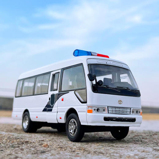 【1：32考斯特J车】合金车身汽车模型 仿真J笛儿童玩具车 商品图1