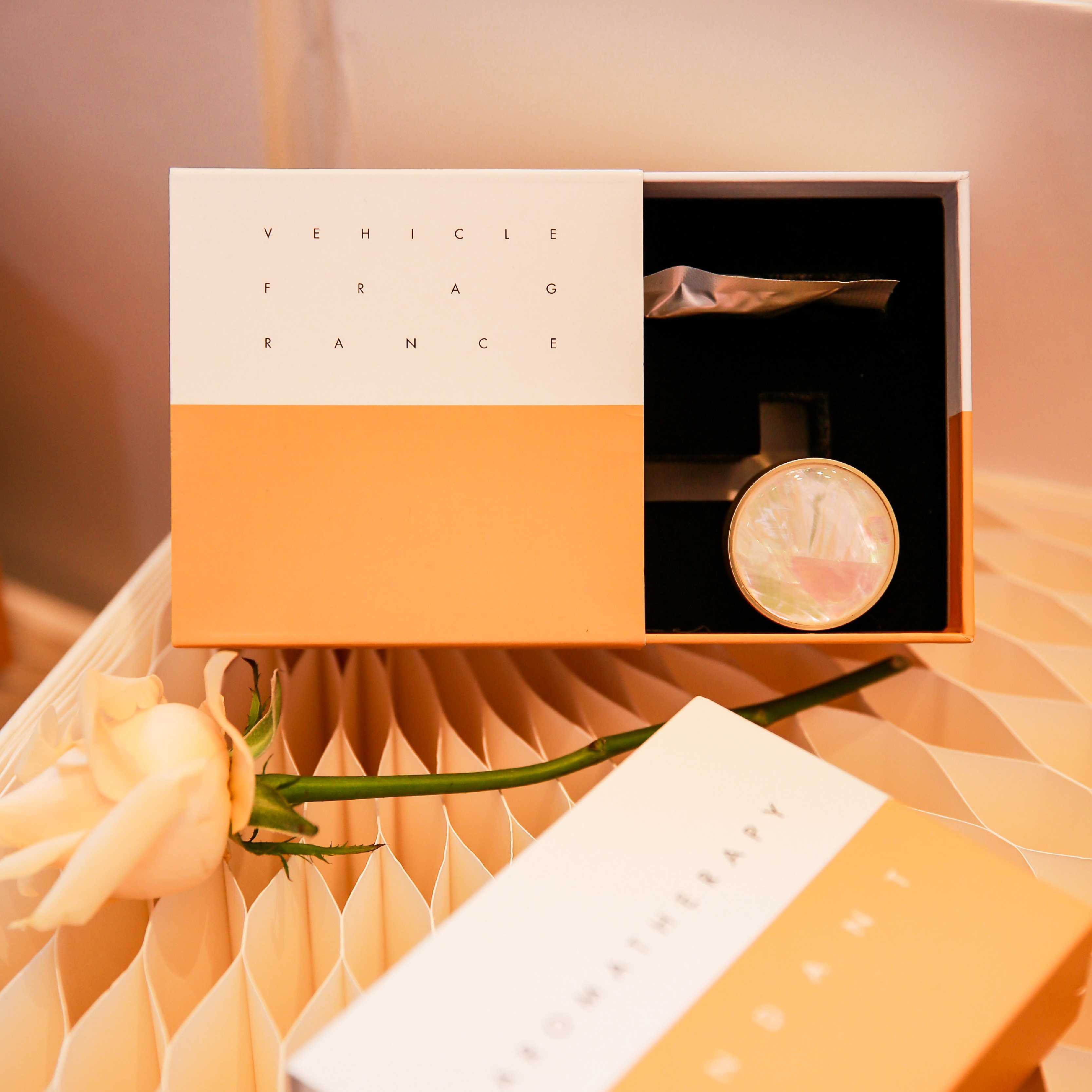 艾瑞尔香氛车载香氛车用香薰香片酒店同款