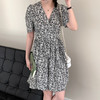 欧可纪-【海边假日】法式黑白碎花V领短袖连衣裙女一片式裙子 商品缩略图4