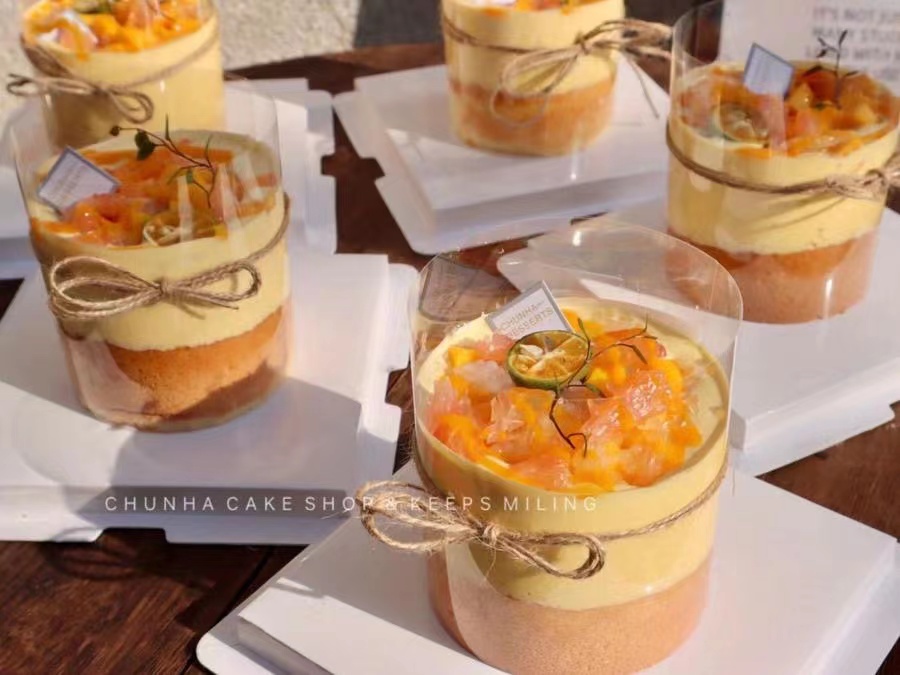 杨枝甘露爆浆蛋糕