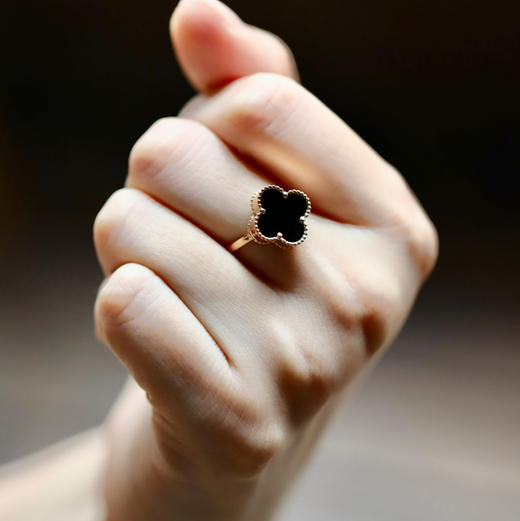 高冰种厚庄墨翠四叶草戒指18k玫瑰金镶嵌 商品图11