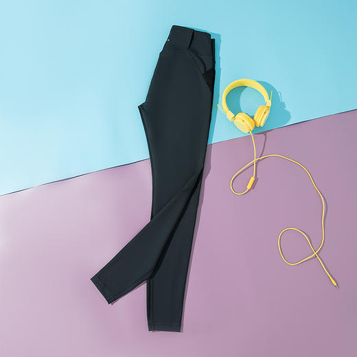 TITIKA ACTIVE瑜伽健身系列 时尚修身运动裤休闲弹力透气紧身裤22P21003 商品图1