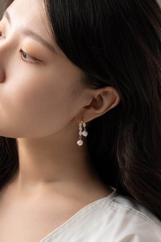 不对称精致铜镀金天然淡水珍珠耳 商品图3