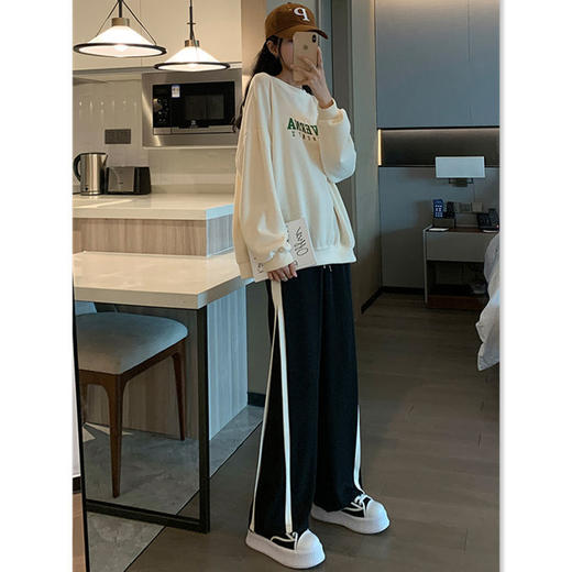 【可颜可甜，个性小众】黛唯梵 黑色休闲裤女，新款四季大码裤子，显瘦垂感薄款，运动阔腿裤潮七夕情人节 商品图5