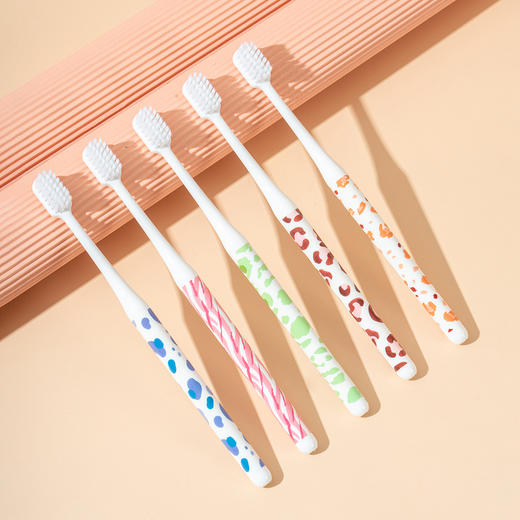 「一盒5支装！0.15mm磨尖刷丝」晨客软毛牙刷成人家用小头细毛生活用品百货超市牙刷口腔护理 商品图1