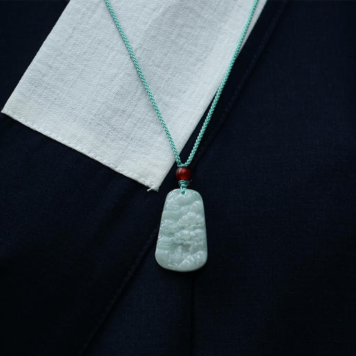 缅甸A货翡翠山水牌吊坠男女挂绳玉石项链 商品图3