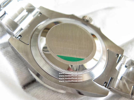 N劳li士欧洲订制版绿钻彩圈潜航者绿水鬼，定制级彩钻，纯手工独立镶嵌，精钢表带，密底，男士腕表，自动机械机芯 商品图7