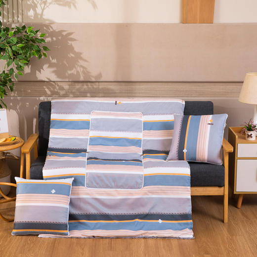 乐玛仕  罗曼生活水洗棉抱枕被 商品图0