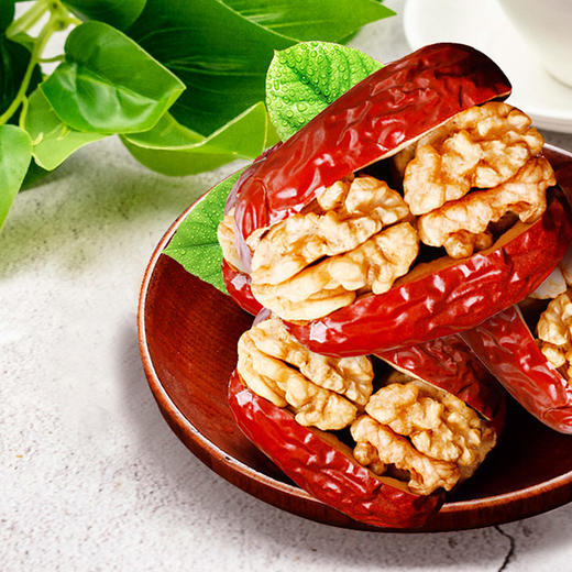 【直发】疆果果枣夹核桃(学生装) 280g 商品图4