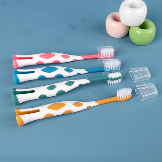 「拍1发4！到手4只装」卡通小鹿软毛牙刷儿童3-4-5-6岁 口腔护理带保护套可爱细毛宝宝家庭装 商品图2