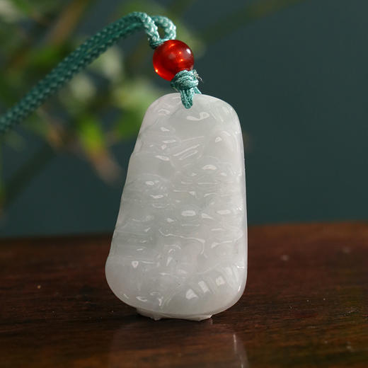 缅甸A货翡翠山水牌吊坠男女挂绳玉石项链 商品图4