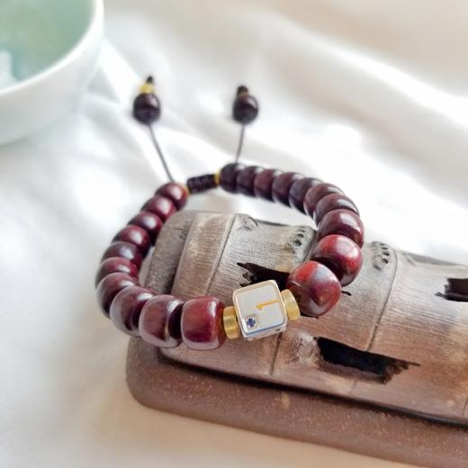 小叶紫檀蓝宝石能量块手链 商品图0