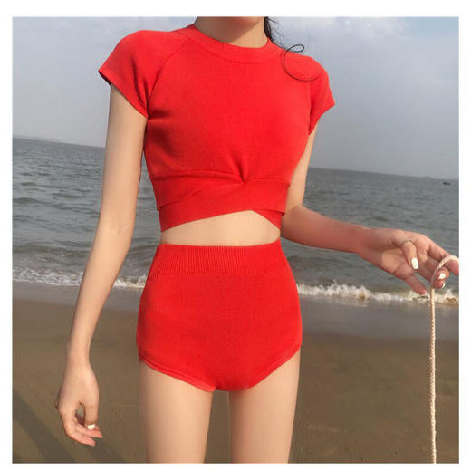 【破解-窈窕密码】黛唯梵 2022新款分体温泉游泳衣女两件套 仙女范分体式保守 学生韩国ins风 商品图3