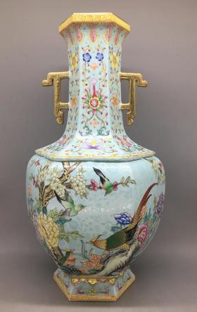 锦堂富贵六方双耳瓶