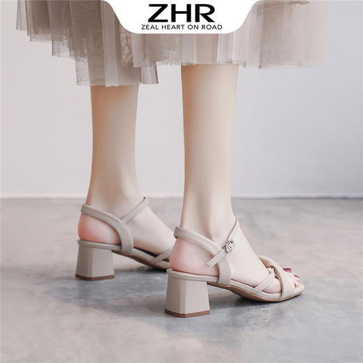 【ZHR】编织凉鞋女2023年夏季新款时尚粗跟外穿罗马中跟仙女风女鞋 商品图0