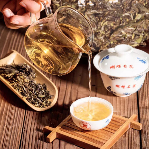 2020中茶蝴蝶5302水仙白茶饼360g 商品图3