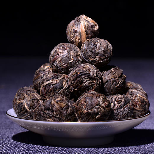 【2017珍藏！】【小户赛4克】精致龙珠！香到灵魂深处！紫陶缸存放！樶高品质！400-800年！（约40颗龙珠） 商品图1