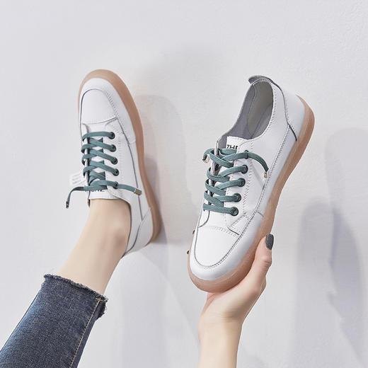 【ZHR】2022小白鞋女鞋软底果冻夏季新款透气平底一脚蹬休闲板鞋 商品图4