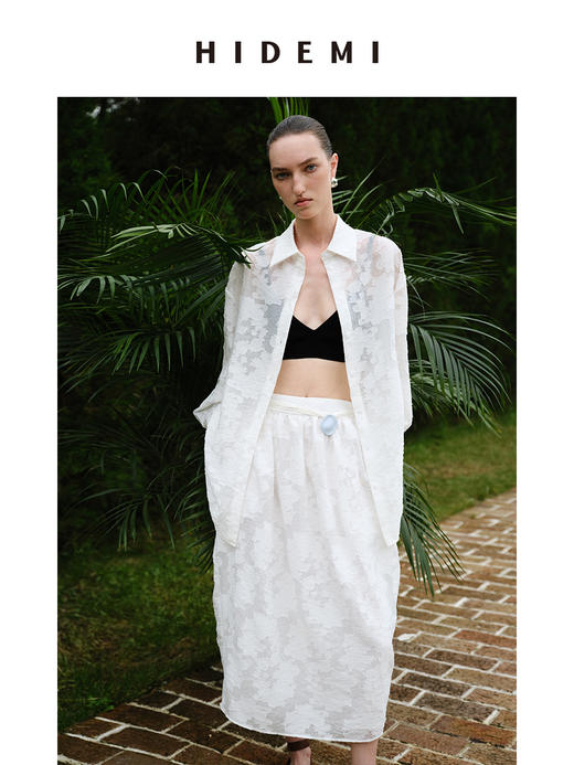 HIDEMI 度假系列浮雕剪花三件套 茧型半身裙/短袖上衣/长袖衬衫 商品图2