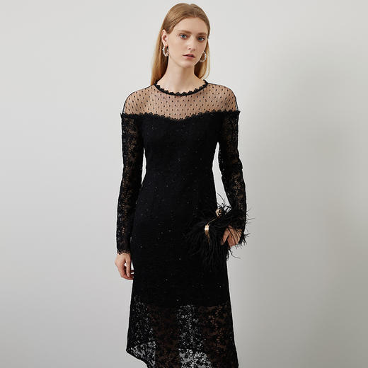 EITIE爱特爱秋季新款网纱一字领性感修身显瘦小黑裙优雅蕾丝连衣裙C2207024 商品图2