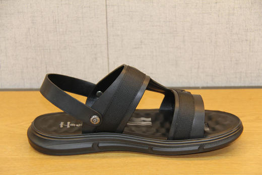 豪行夏季11251703男士凉鞋休闲透气牛皮沙滩真皮防滑鞋托两穿凉鞋 专柜正品 商品图2