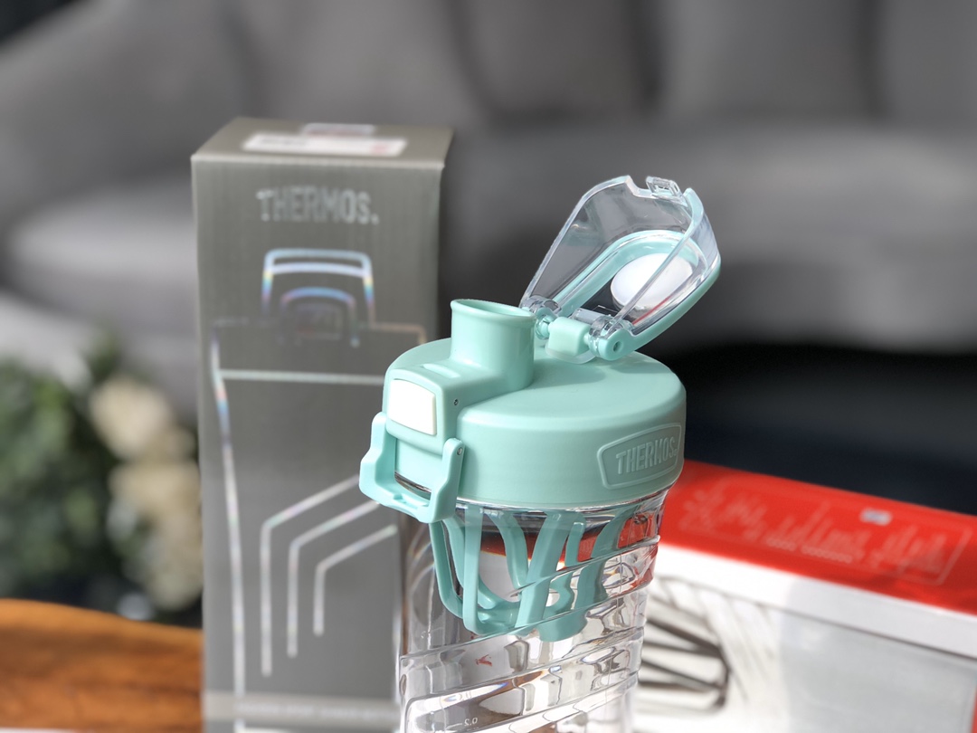 膳魔师运动摇摇杯710ml