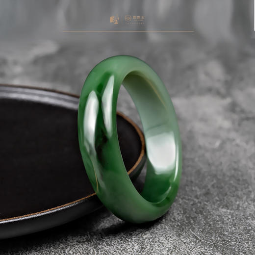 新疆国玉盟世玉和田玉碧玉手镯 圈口57.5【带证书·顺丰物流】 商品图3