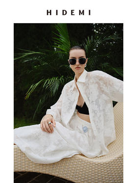 HIDEMI 度假系列浮雕剪花三件套 茧型半身裙/短袖上衣/长袖衬衫