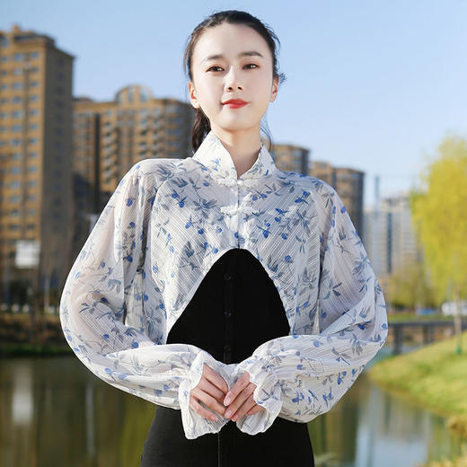 S5810 防晒衣女夏季新款短款长袖遮阳防晒服透气防紫外线薄款开车披肩 商品图3