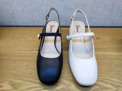 豪行2021年夏季21298095仙女风时尚包头气质女鞋百搭粗跟时装凉鞋 专柜正品 商品图5