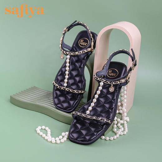 【618开门红】品牌定制| 索菲娅吊坠珍珠链小香风时尚凉鞋2022新款菱格舒适底凉鞋SF22115401 商品图5