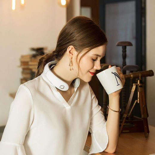 西屋WCM-U100 颈椎按摩器热敷护颈仪充电便携富贵脖子 商品图3