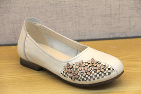 豪行女鞋夏款21292601一脚蹬真皮女鞋舒适透气冲孔软底复古镂空鞋 专柜正品