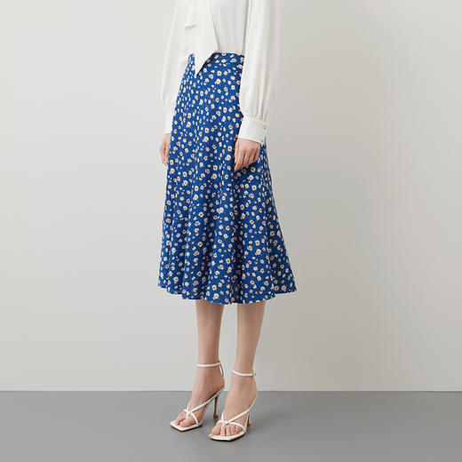 EITIE爱特爱秋季新款气质复古蓝色底调碎花A字高腰显瘦半身裙C2206012 商品图4