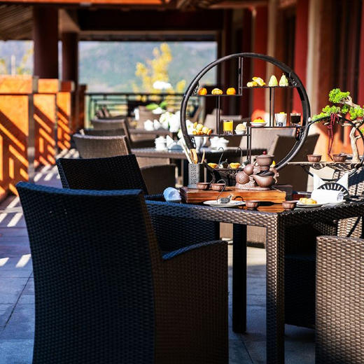 双11返场！1~2晚【北京海湾半山酒店】可用至26年5月底，周五不加价！享中式家庭正餐，赠餐饮&养生&客房预订代金券，畅享12组半山汤池&1200㎡儿童乐园~ 商品图3